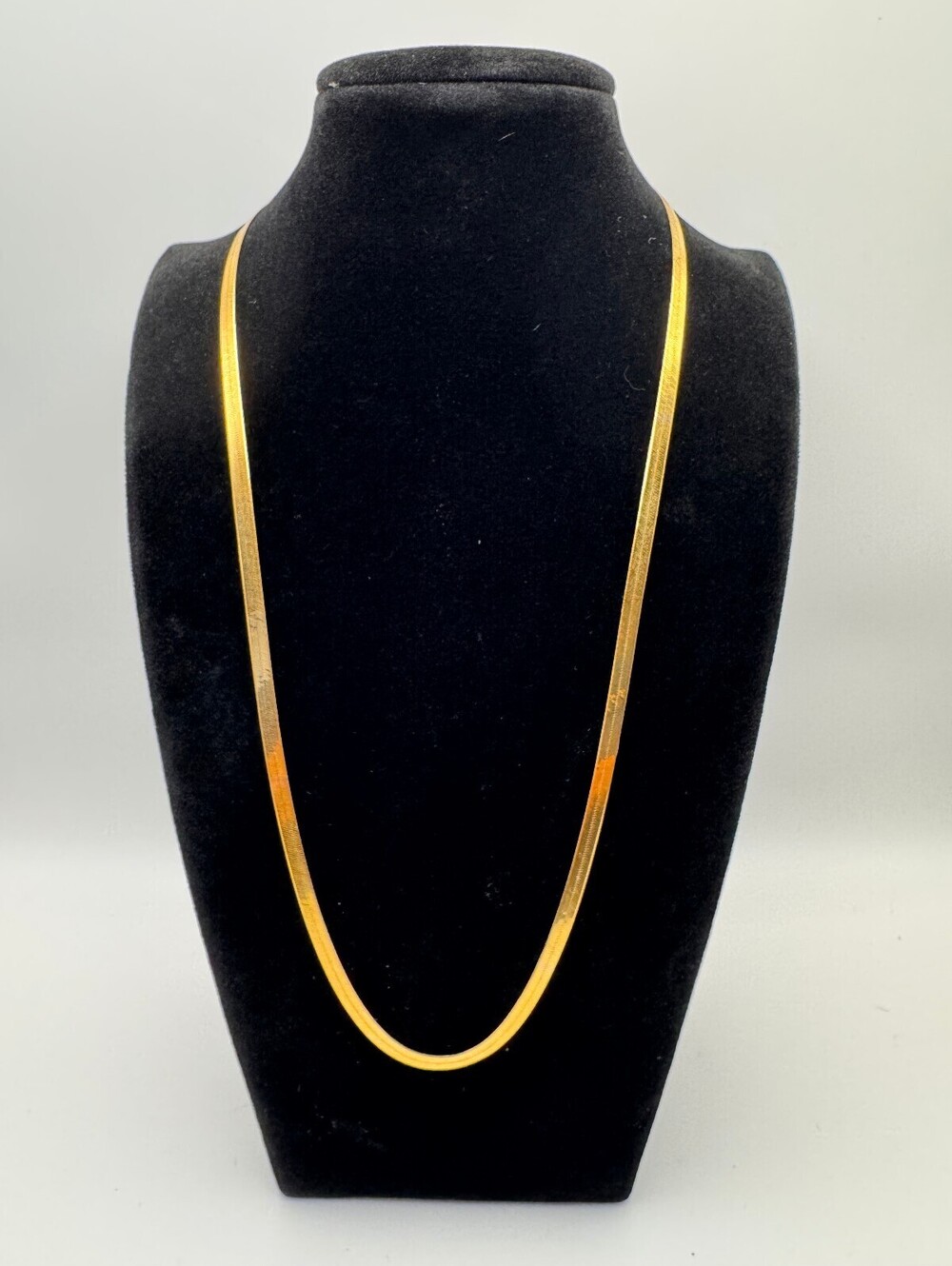 Vintage Silk Flex 14K Yellow Gold Herringbone Necklace 20" Italy 6g 4mm